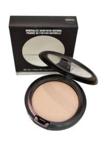 MAC Mineralize Skinfinish Natural