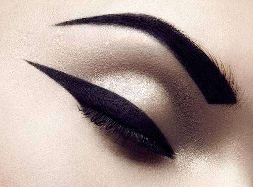 eyeliner